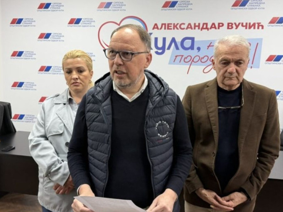 Oglasila se policija o događajima u Kuli: Blokaderi šipkama napali aktiviste SNS, jedan već u policiji! (FOTO)