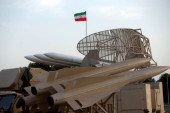 Stigla osveta! Iran gađao američke baze u Bahreinu i Kuvajtu, oborio i moćni dron neprijatelja (VIDEO)