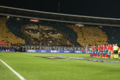 Zvezdu Sveti Simeon košta 40.000 evra! UEFA žestoko kaznila Zvezdu, Lil mora da plati zbog transparenta "Nema predaje"!