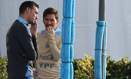 Mesi, ipak, ne igra na Mundijalu? Selektor Argentine zabrinuo naciju!