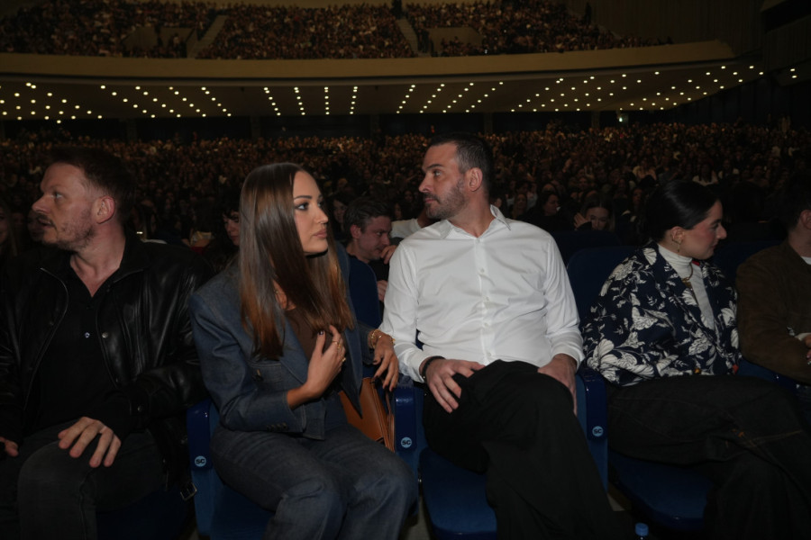 Prija i Filip zagrljeni na koncertu Jakova Jozinovića: Ne skidaju osmeh, tu je i popularni reper! (FOTO)