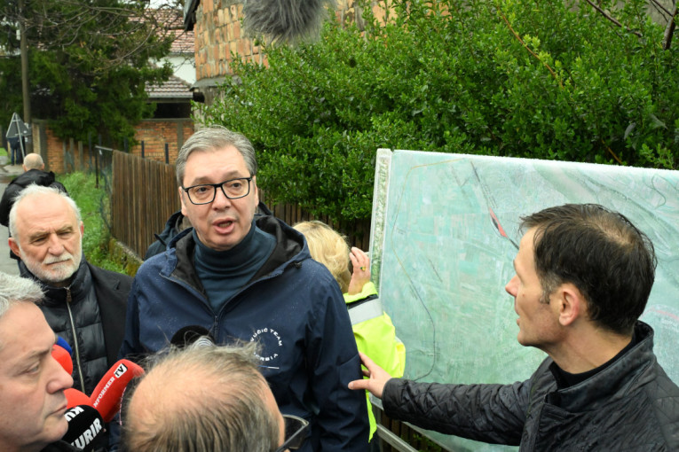 Predsednik najavio sa gradilišta: Stanična zgrada u Novom Sadu do septembra