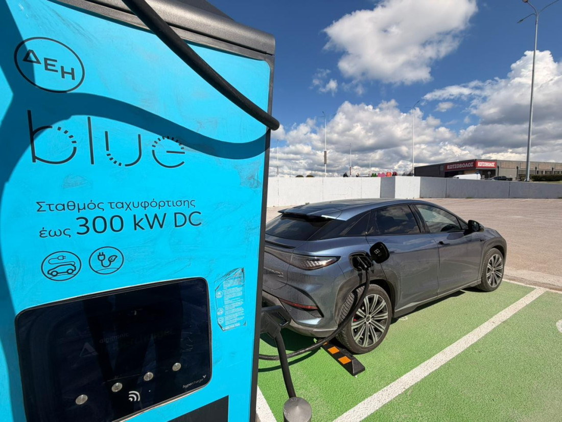 Danilo vozi električni auto i ne brine ga cena goriva: Ovako ga je testirao, prešao sa njim čak 1.000 kilometara u cugu (FOTO)