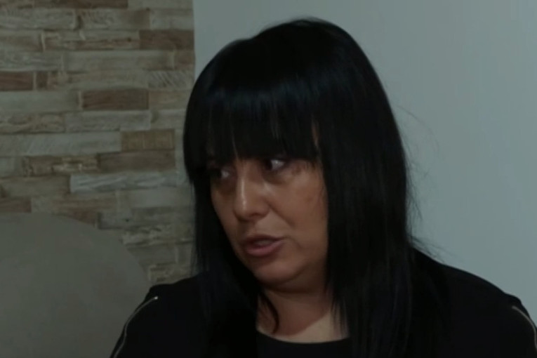 Najstrašnije scene blokaderskog nasilja tokom izbornog dana: Potezali pištolje, tukli aktiviste SNS, pokušali upad u štab (FOTO/VIDEO)