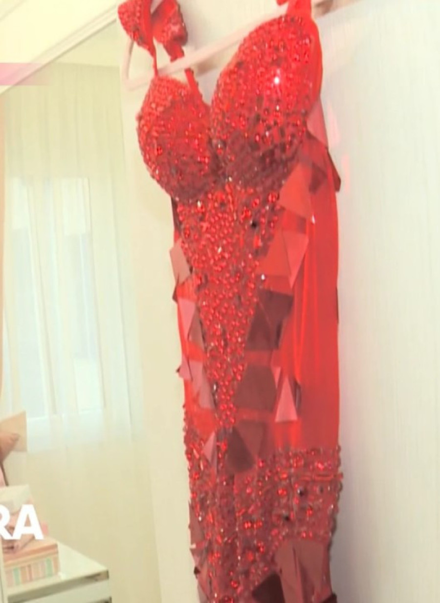 Spektakl pred ulazak u Elitu 9: Stanija iz Majamija donela haljinu i najavila obračun sa Majom i Asminom