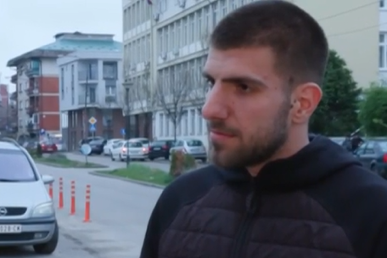 Najstrašnije scene blokaderskog nasilja tokom izbornog dana: Potezali pištolje, tukli aktiviste SNS, pokušali upad u štab (FOTO/VIDEO)