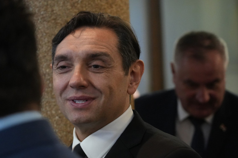 Blokaderi neće da prihvate poraz! Najavili haos nakon što su "pukli" na izborima u Kuli!