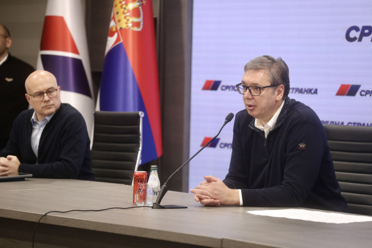 Srbija slavila, blokaderi potpuno poraženi: SNS odnela ubedljivu pobedu u 10 opština i gradova! U ovom mestu bilo je najteže, ali... (FOTO)