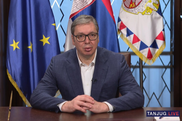 Vučić se obraća javnosti: Razgovarao sa Putinom! (VIDEO)
