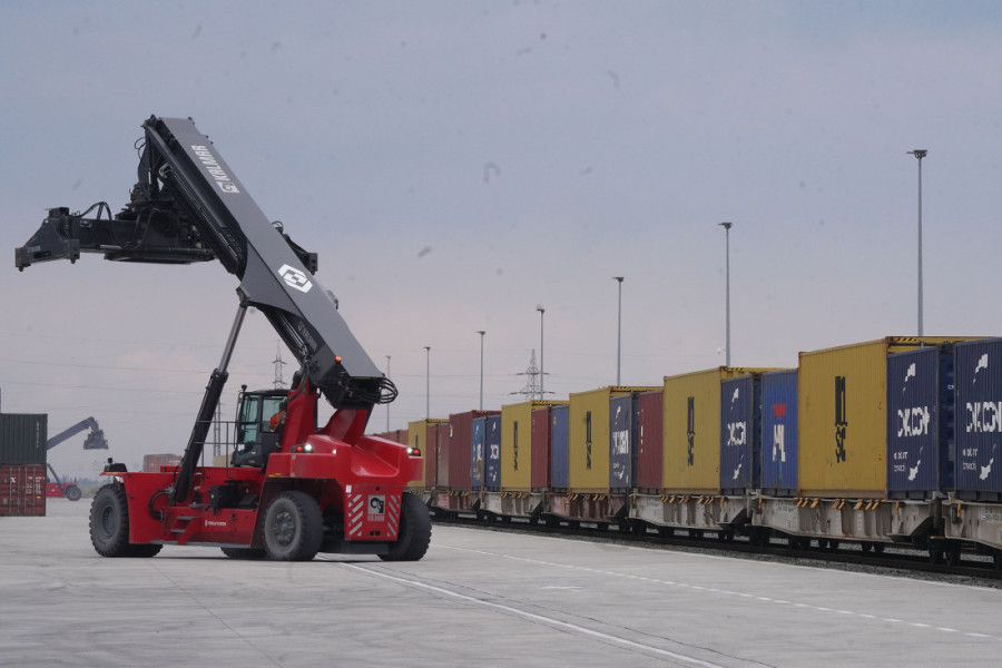 Voz iz Batajnice sa srpskim proizvodima krenuo put kineske provincije Hebei (FOTO/VIDEO)