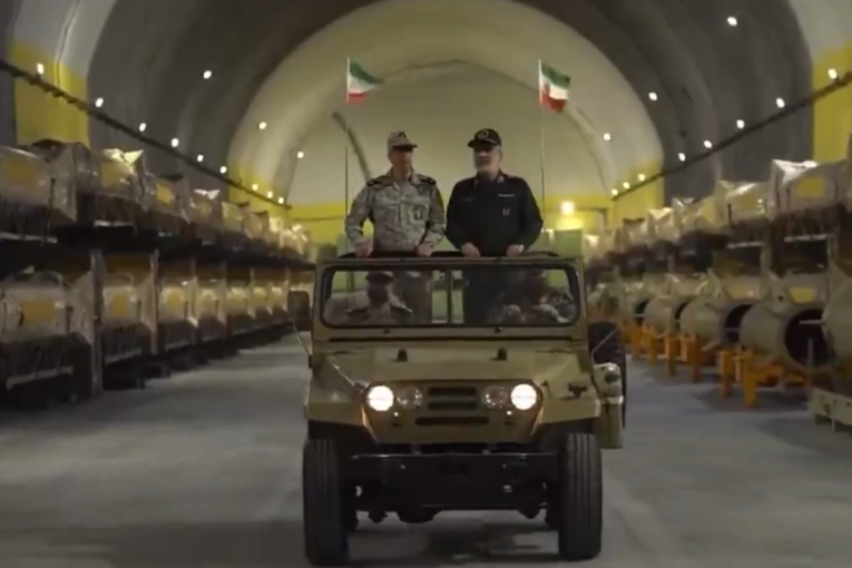 Dok im je ovoga, nepobedivi su: Zašto Amerika nije uspela da uništi ceo arsenal Irana? (VIDEO)