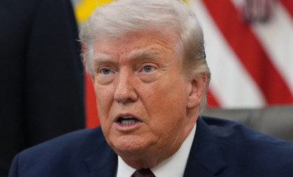 Raste cena nafte posla napada na Hark: Trampove reči uzburkale tržište