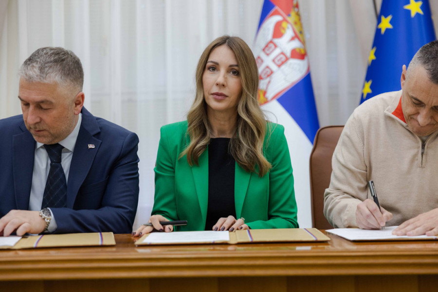 Pala odluka! U Srbiji ovi radnici dobijaju veće plate