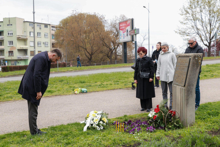 Bol duga 14 godina: Tužna sećanja na dan tragedije u "Kontrastu"