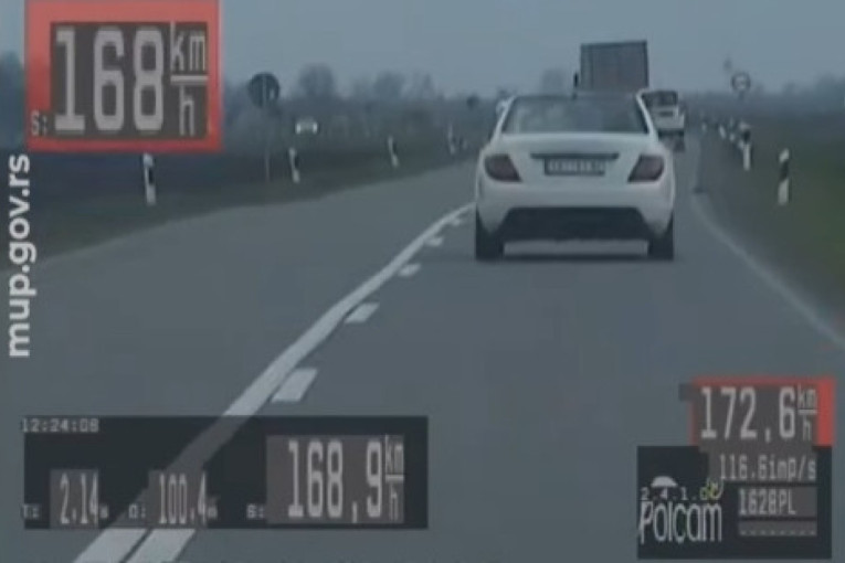 Nagario mečku! Pogledajte bahatu vožnju od plus 200 km/h (VIDEO)