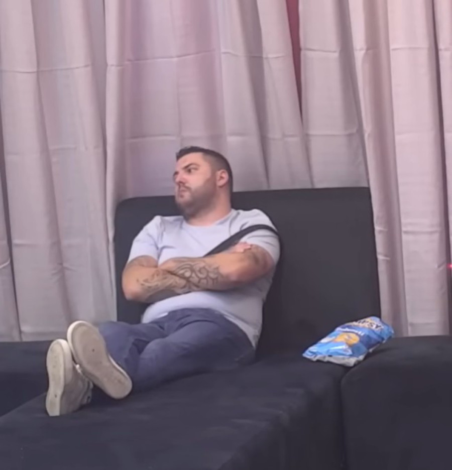 Asminu Durdžiću majka okrenula leđa! Uz suze je poručila: "Nije vredan..."