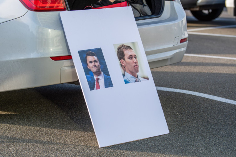 Preokret na suđenju za ubistvo Čarlija Kirka: Metak koji ga je ubio nije ispaljen iz Robinsonove puške?