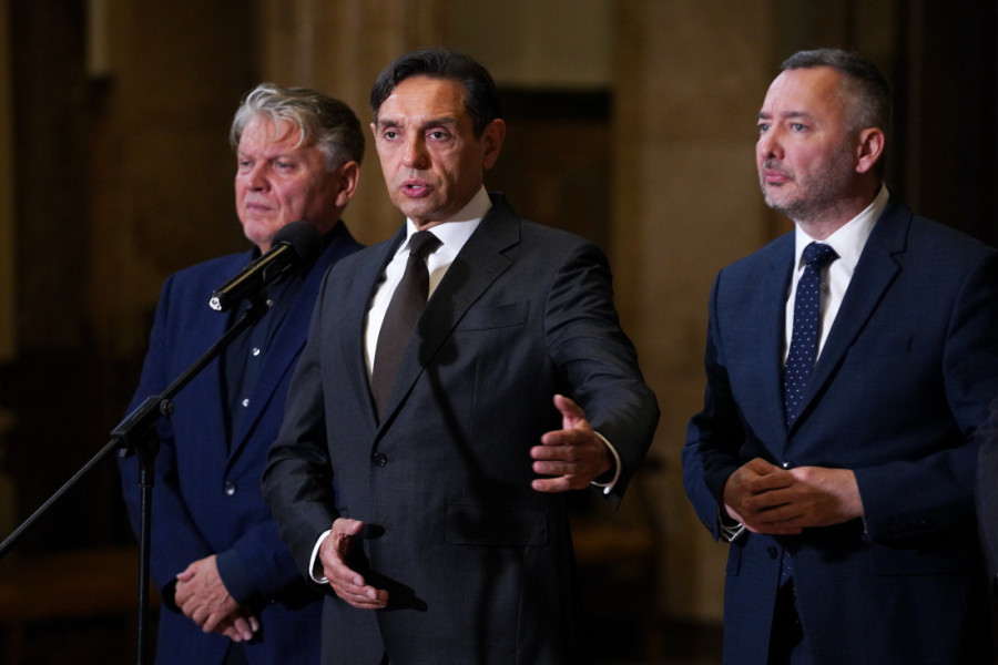 Vulin posle sastanka sa Vučićem: Stav Pokreta socijalista je  da nije vreme za raspisivanje izbora!