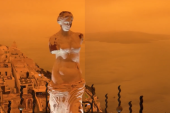 Peščana oluja pretvorila Santorini u sablasno mesto: Sahara obojila nebo u Grčkoj (VIDEO/FOTO)
