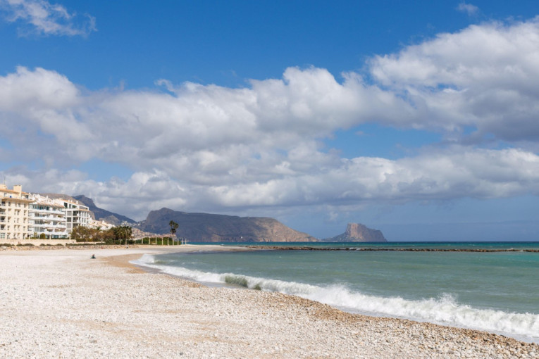Sve više Srba putuje ovde: Alikante nudi prelepe plaže i savršen odmor tokom cele godne (FOTO)