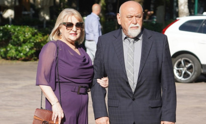 "Mom dragom Ranku" Slavica Đukić Dejanović se čituljom oprostila od supruga (FOTO)