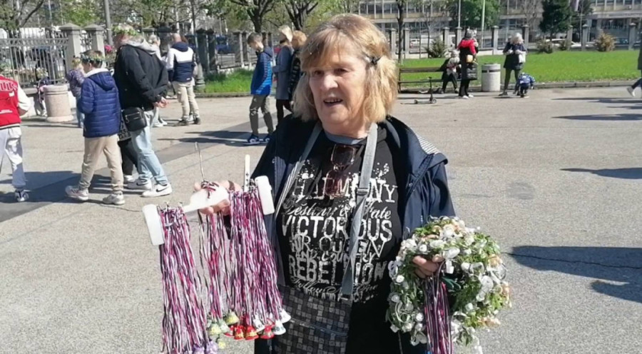 Graja, venci i zvončići: Reporter 24sedam sa decom Novog Beograda na Vrbici (FOTO)