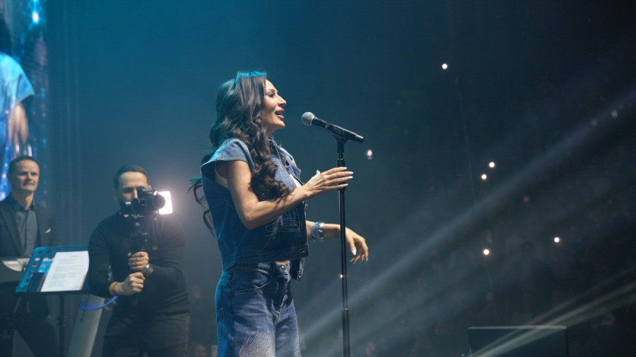 Ceca povela malog Željka sa sobom na koncert! Mališan ovu pesmu zapevao kao od šale