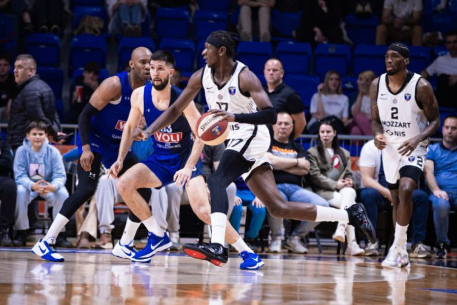 Budućnost - Partizan: Braun podesio nišan i serijom trojki vratio Valjak sa ivice provalije!