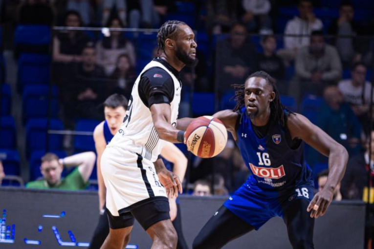 Budućnost - Partizan: Braun podesio nišan i serijom trojki vratio Valjak sa ivice provalije!