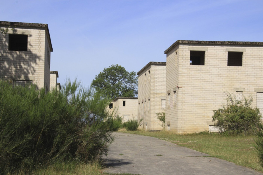 Bili su prinuđeni da napuste domove za samo tri nedelje: Sablasno selo tišine koje svedoči o apsurdu rata (FOTO)