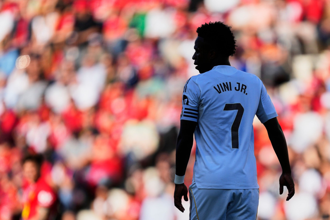 Real spremio poklon za Mbapea! Legendarni Francuz seda na klupu Kralja!