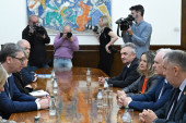 Sastanci u Predsedništvu: Vučić razgovara sa strankama o izborima i EU