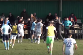 Skandal na meču Srpske lige: Huligani upali na teren - pretukli trenera i igrače! (VIDEO)