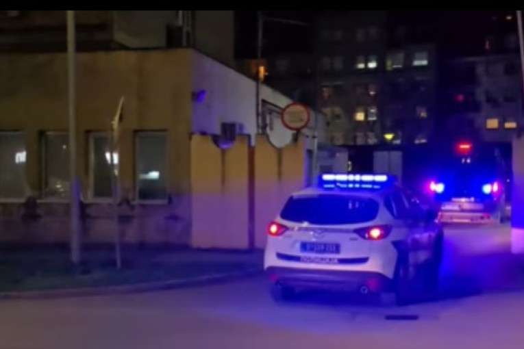 Ponavljač za volanom: Tutnjao Surčinom, a i dozvola mu već oduzeta (VIDEO)