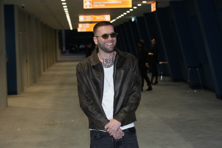 Ova poznata lica došla su na koncert "Magle": Ima i kolega koje smo zvali, a odlučili su da se ne pojave! (FOTO)