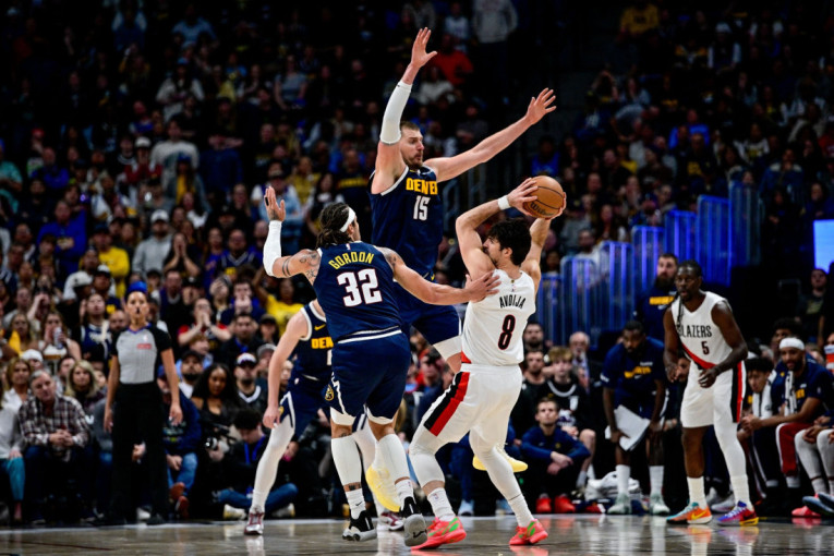 Jokić promašio pobedu, pa u produžetku zaledio Portland za devetu u nizu! Denver režirao jedan od najluđih preokreta sezone