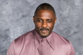 Idris Elba ne može da prežali što nije dobio ulogu u Diznijevom hitu: Prestar za romansu sa Emom Votson (VIDEO)