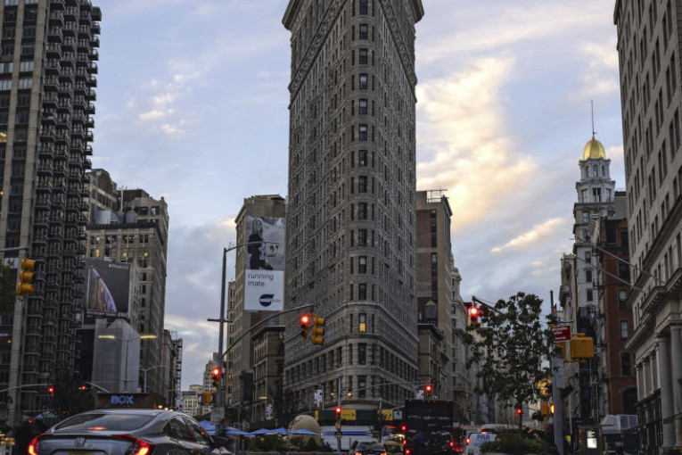 O njemu bruji ceo svet: Stan u jednoj od kultnih zgrada prodat za vrtoglavu milionsku cifru (VIDEO)