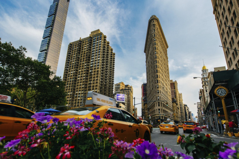 O njemu bruji ceo svet: Stan u jednoj od kultnih zgrada prodat za vrtoglavu milionsku cifru (VIDEO)