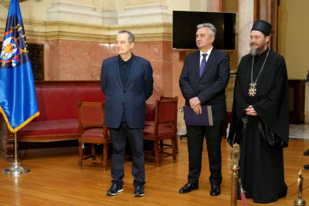 Komemoracija povodom smrti generala Obrada Stevanovića: Ministar Daćić održao govor