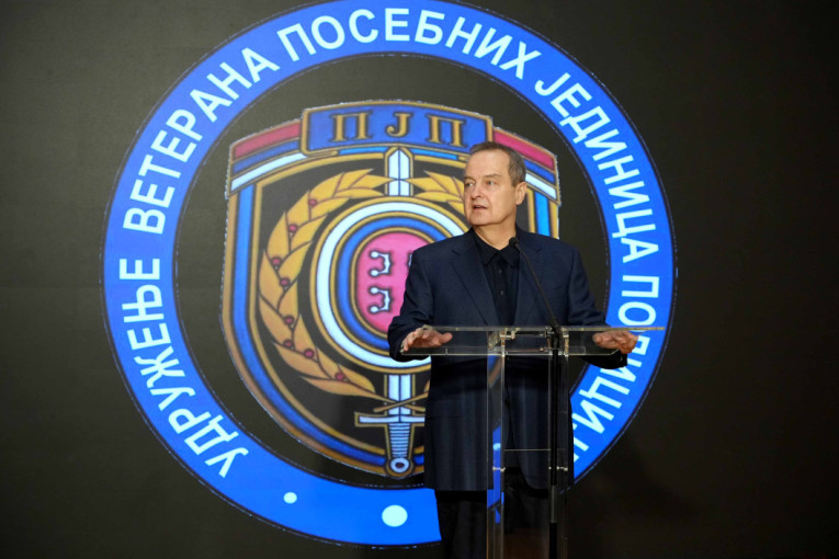 Komemoracija povodom smrti generala Obrada Stevanovića: Ministar Daćić održao govor