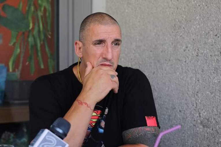 Policija traži Kristijana Golubovića: Stanari uznemireni, otkrili šta se dešava posle Steline smrti!