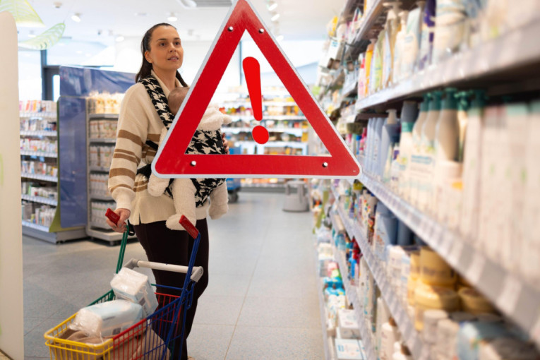 Nosiljka za bebe povučena sa srpskog tržišta: Opasna je po decu, preti rizik od gušenja!