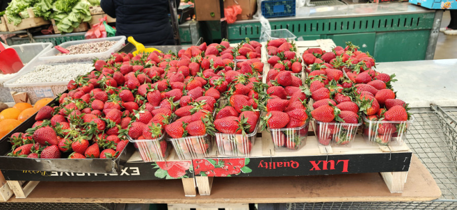 Praznični dani počeli kolapsom u Beogradu: Ovo su najkritičnije tačke u prestonici (FOTO)