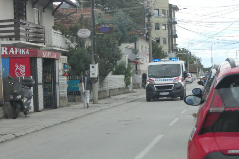 Tragedija u Čačku: Mlađi muškarac skočio sa zgrade na Ljubić keju