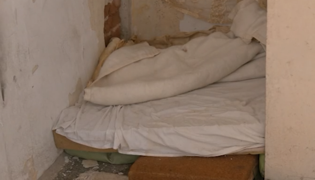 Bez doma, hrane, u bolovima: Goran iz Leskovca Vaskrs dočekuje sam u napuštenoj fabrici (FOTO)