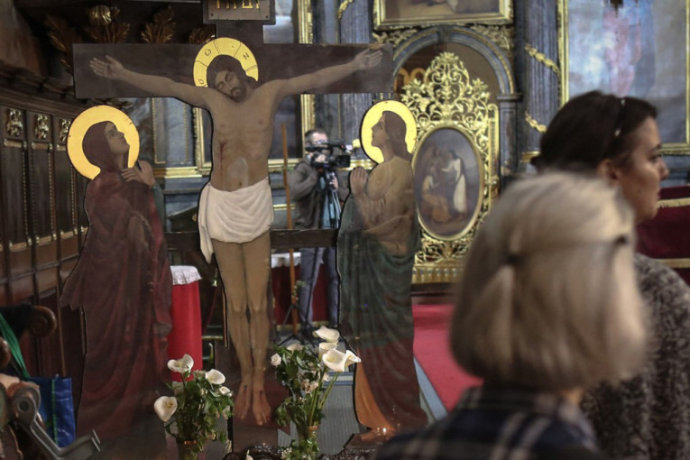 Tišina Velikog petka: Šta ovaj dan znači danas, a šta je značio nekad?