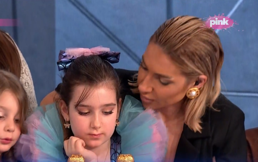 Jovana Jeremić dovela ćerku u jutarnji program: Leu za emisiju doterao čitav tim Pinka! (FOTO)