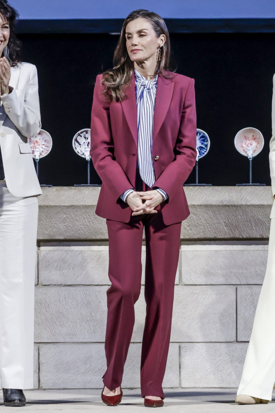 Modna reciklaža kraljice Letisije: Nošeno odelo uz dobar trik izgleda kao luksuzni komad (FOTO)