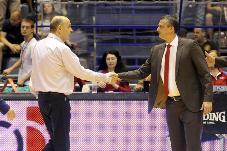 Arena je grmela samo za Duleta! Hajlajtsi Partizanovog oproštaja od Vujoševića! (VIDEO)